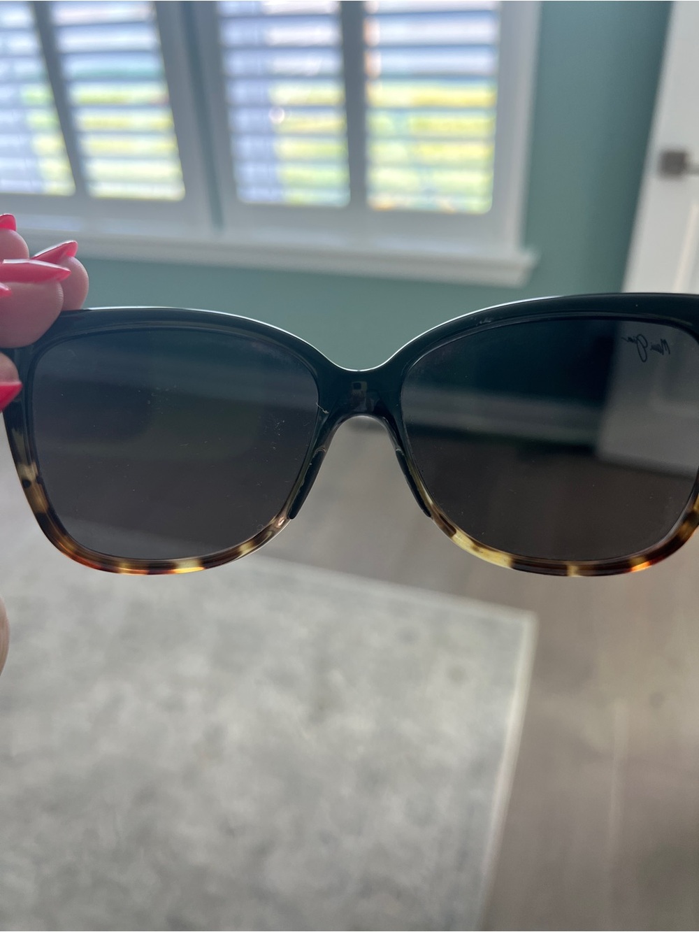 Maui Jim Tortoise Cat-Eye Sunglasses with Dark Lenses - Picture 2 of 4